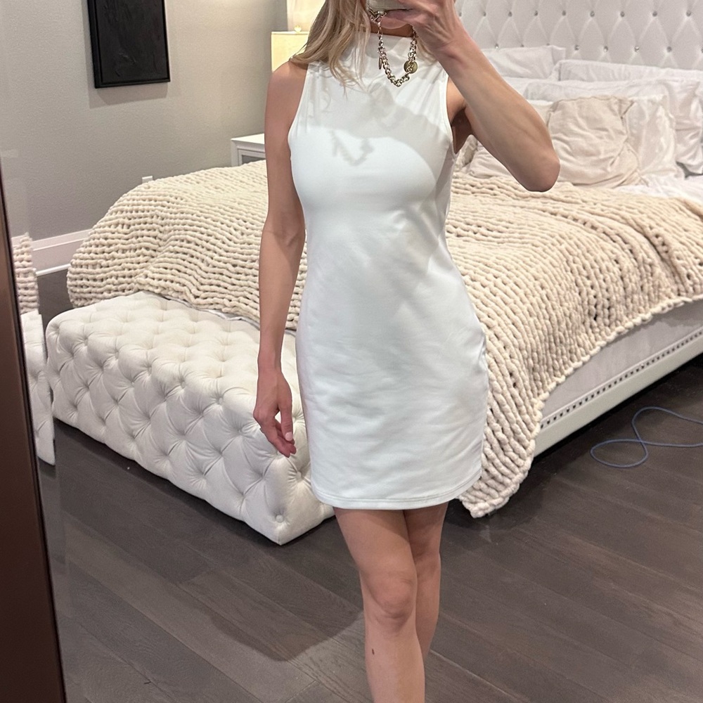 Sleeveless White Shift Dress - Classic Women's Dress